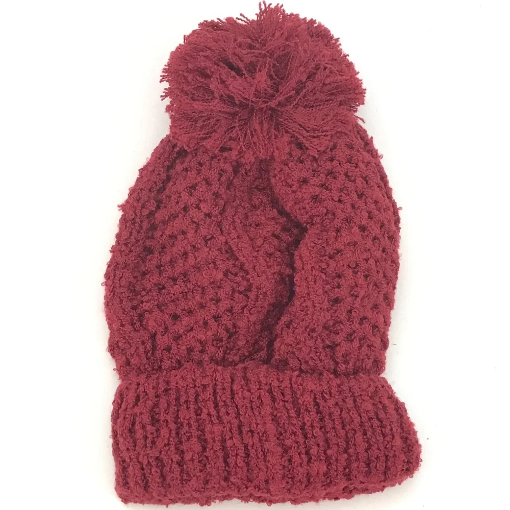 L.I.B. New York Cable Knit Pom Pom Beanie Hat Cozy Winter Hat NWT